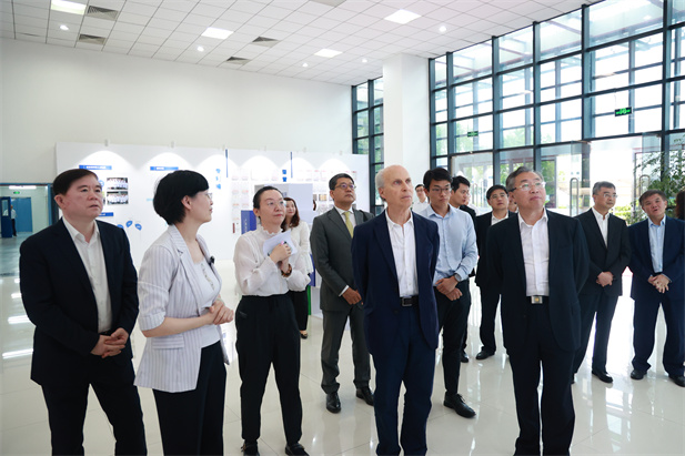 1691390137397096423.jpg 3333636898301585727(1).jpg